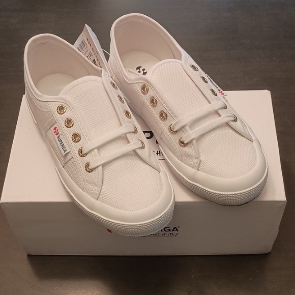 Superga Shoes - Superga White Lace-Up Sneakers